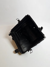 Oryginalna dolna obudowa filtra powietrza BMW E36 M43 1247465